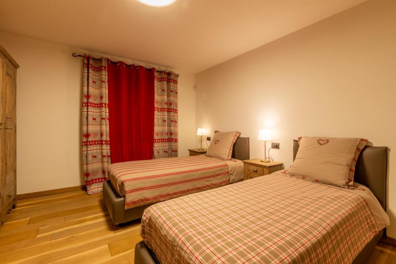 Maison La Louche - Courmayeur Bagian luar foto